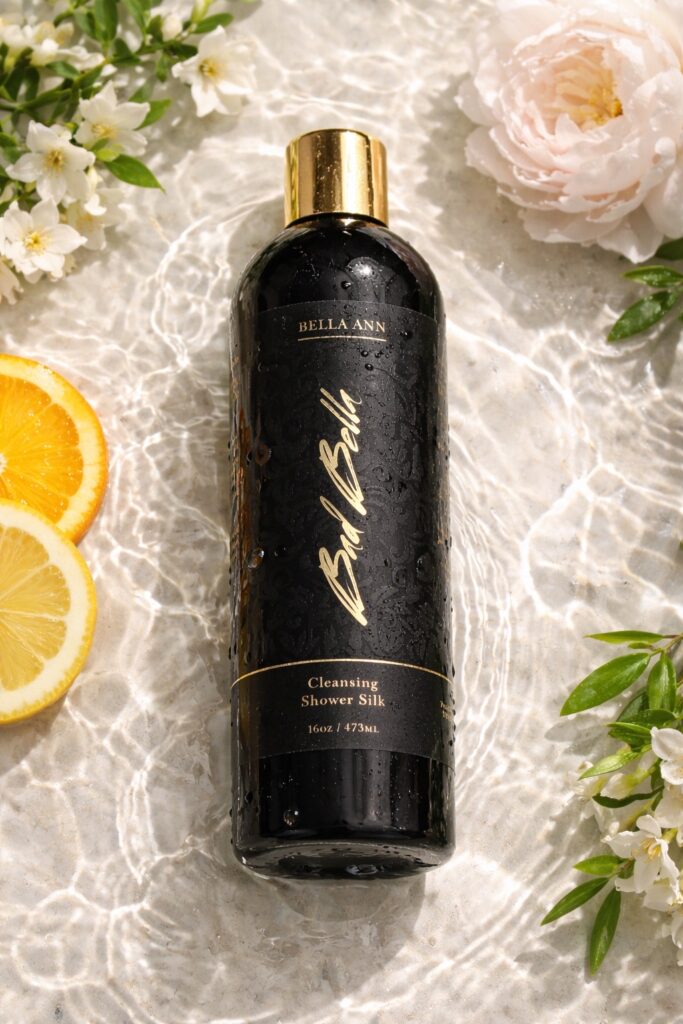 Shower Silk for cleansing shower in water with lemons and roses